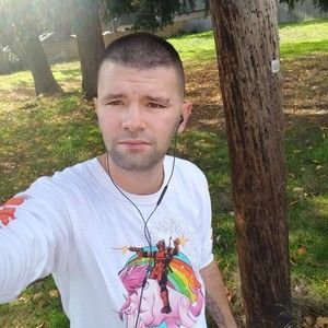 Meet your Posher, Joshua